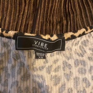 Extra small brown blouse